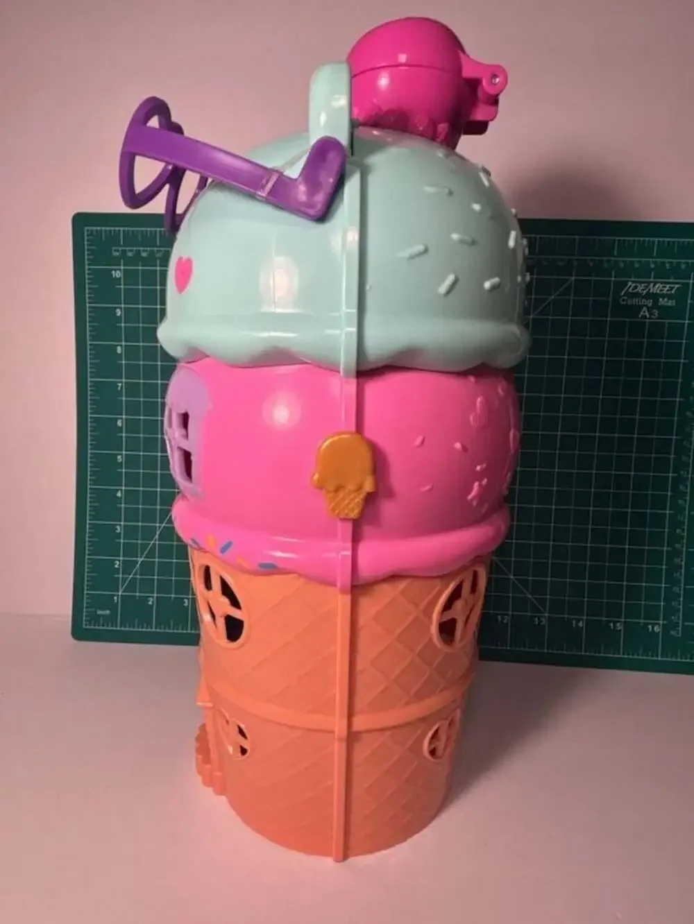 Polly Pocket Ice Cream Cone Playset Gelato House with Elevator